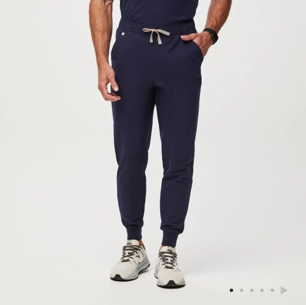 Figs Navy Jogger Scrubs EUC